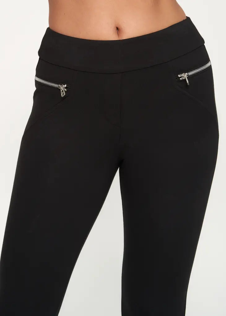 Black Ponte Skinny Pant